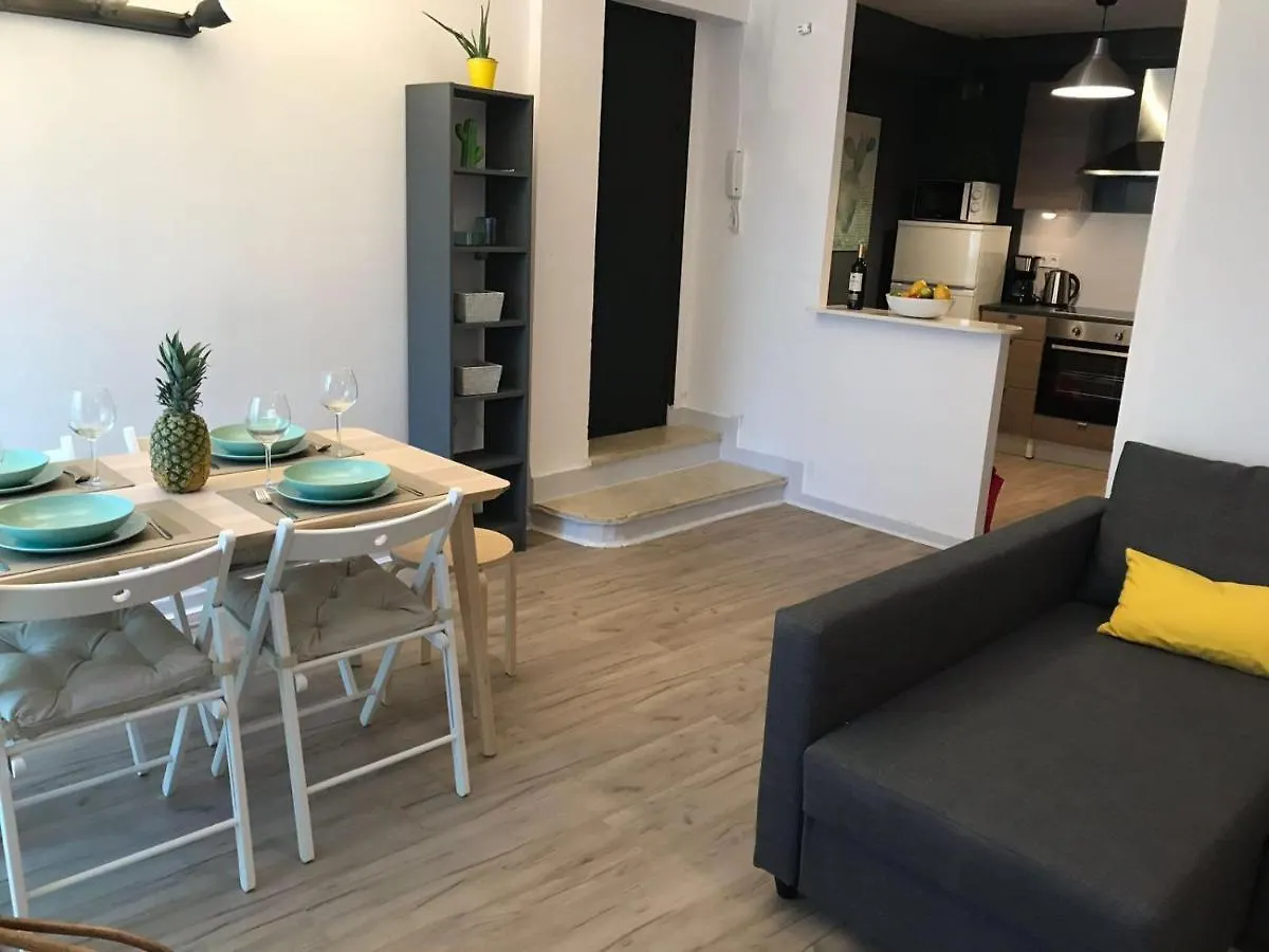 Cactus 2 Bedroom Apartment On Calle San Miguel Minutes From The Beach By Namaste Elite Torremolinos